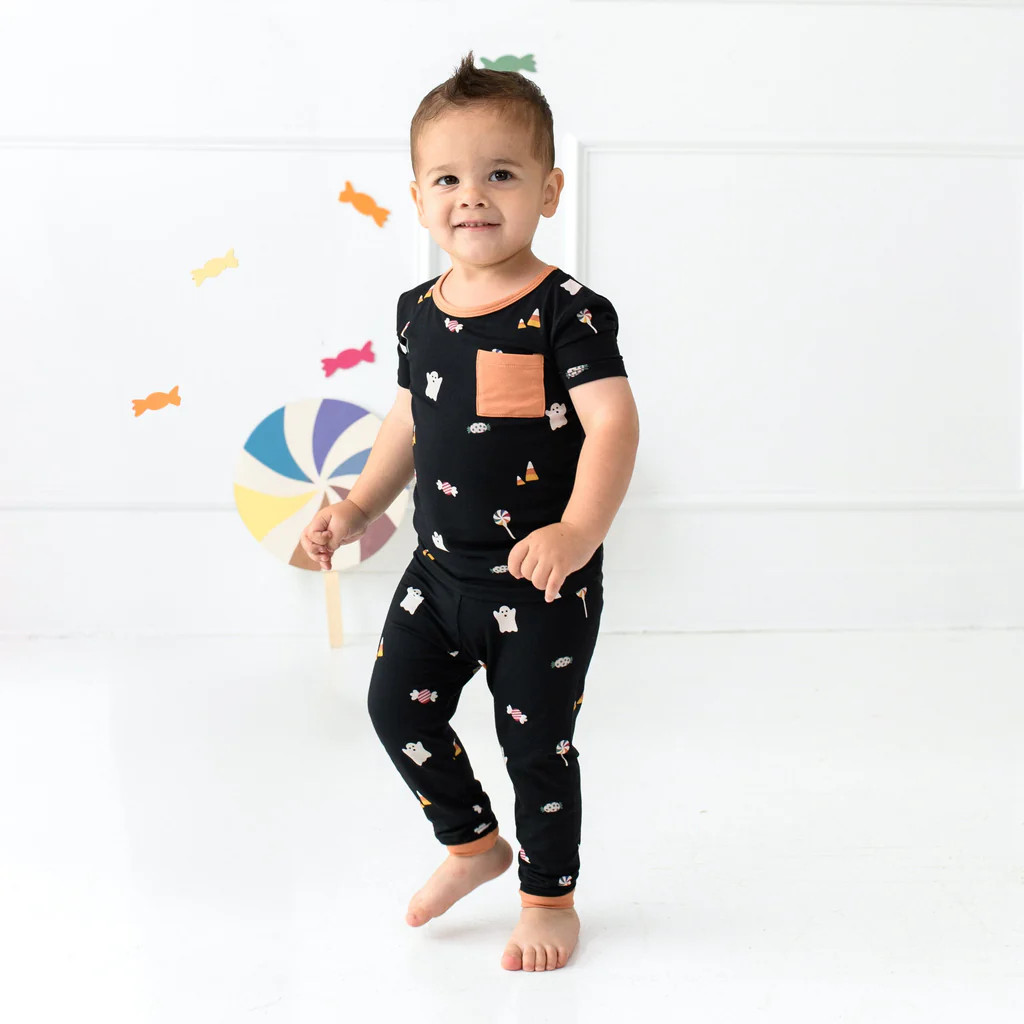 Short Sleeve with Pants Pajamas in Trick or Treat | Kyte Baby