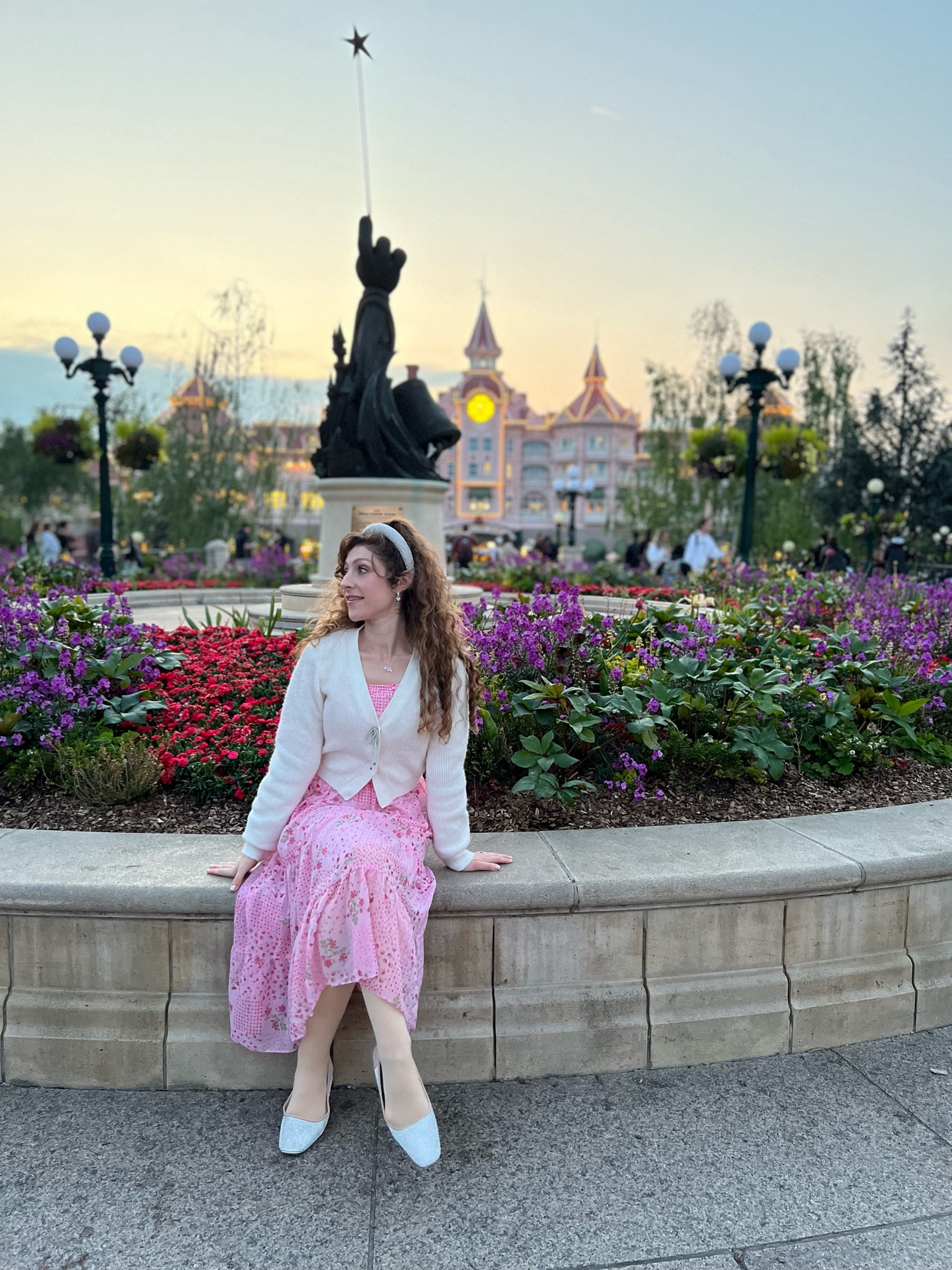 Disney golden hour just hits different ☀️💖

-

#disneyprincess #disney #disneyland #disneygirl #disneyworld #princess #disneygram #disneylife #disneylove #disneyfan #disneygoldenhour #disneyadult #disneymagic #disneyparks #pinkhotel #disneycosplay #primarkdisneycollection #primarkdisney #waltdisney #waltdisneyworld #instadisney #mickeymouse #disneyprincesses #disneylandparis #disneystore #disneyphotography #disneybound #disneystyle #disneylandparishotel #disneyaddict

#LTKeurope #LTKstyletip #LTKspring