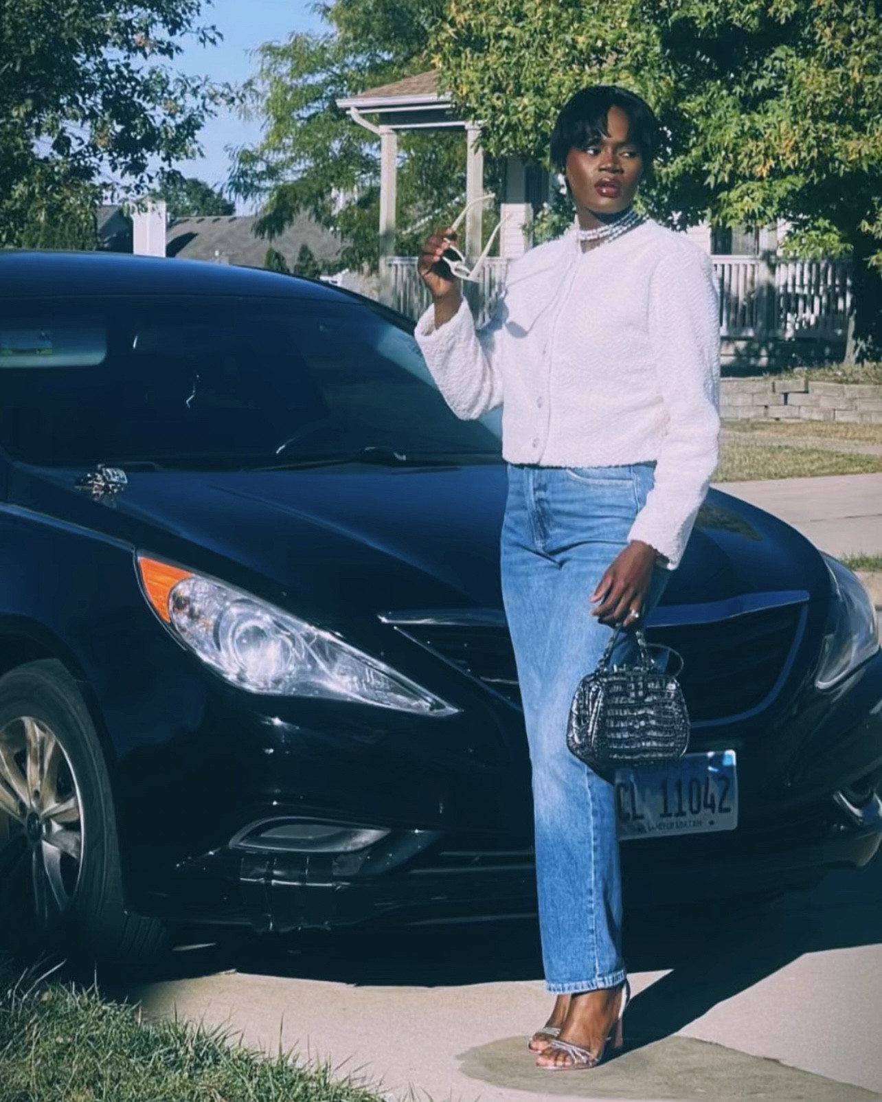 A must have cardigan. Very easy to style 