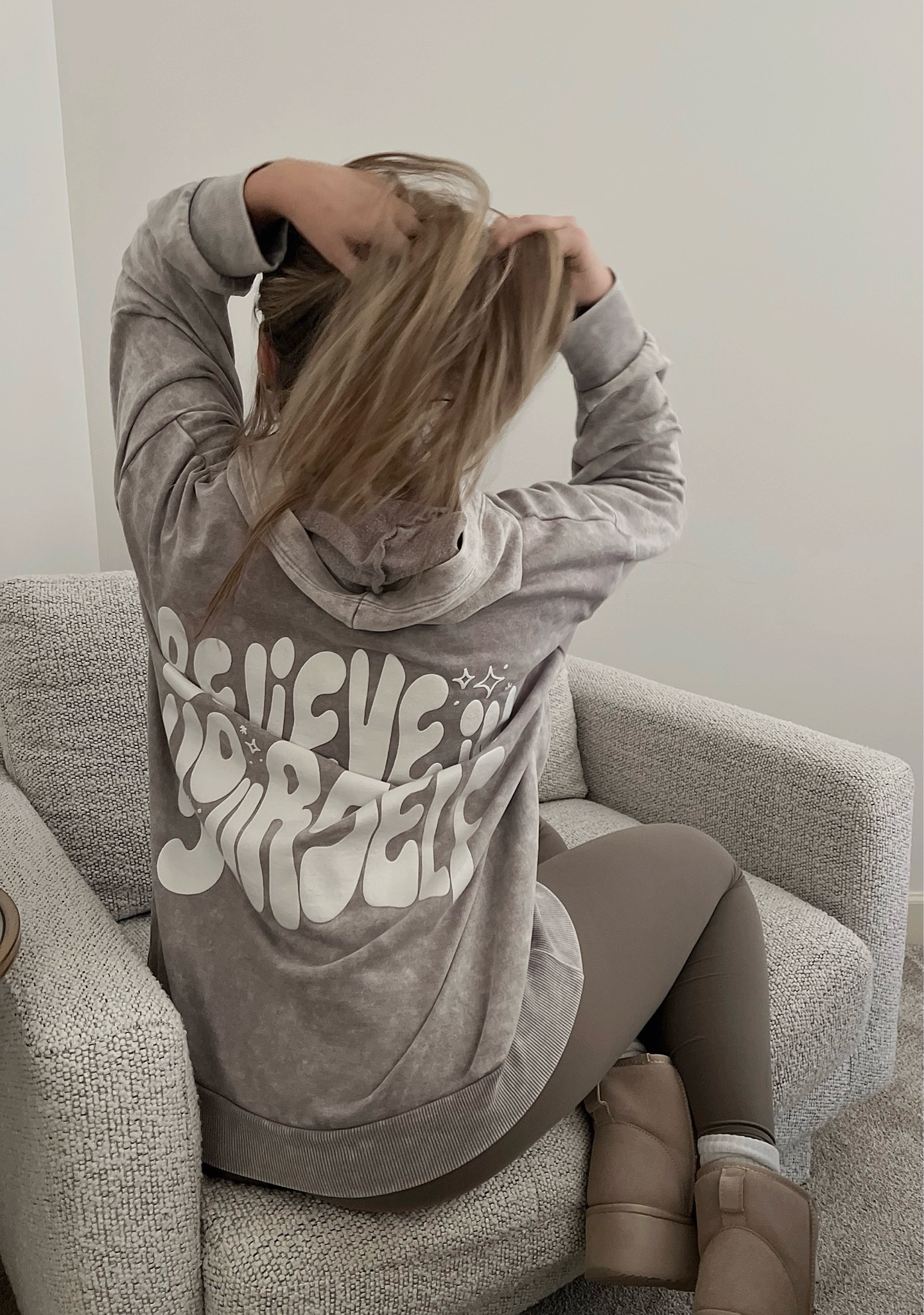 Fall comfy sweater! 

#LTKSeasonal #LTKFindsUnder50 #LTKHome