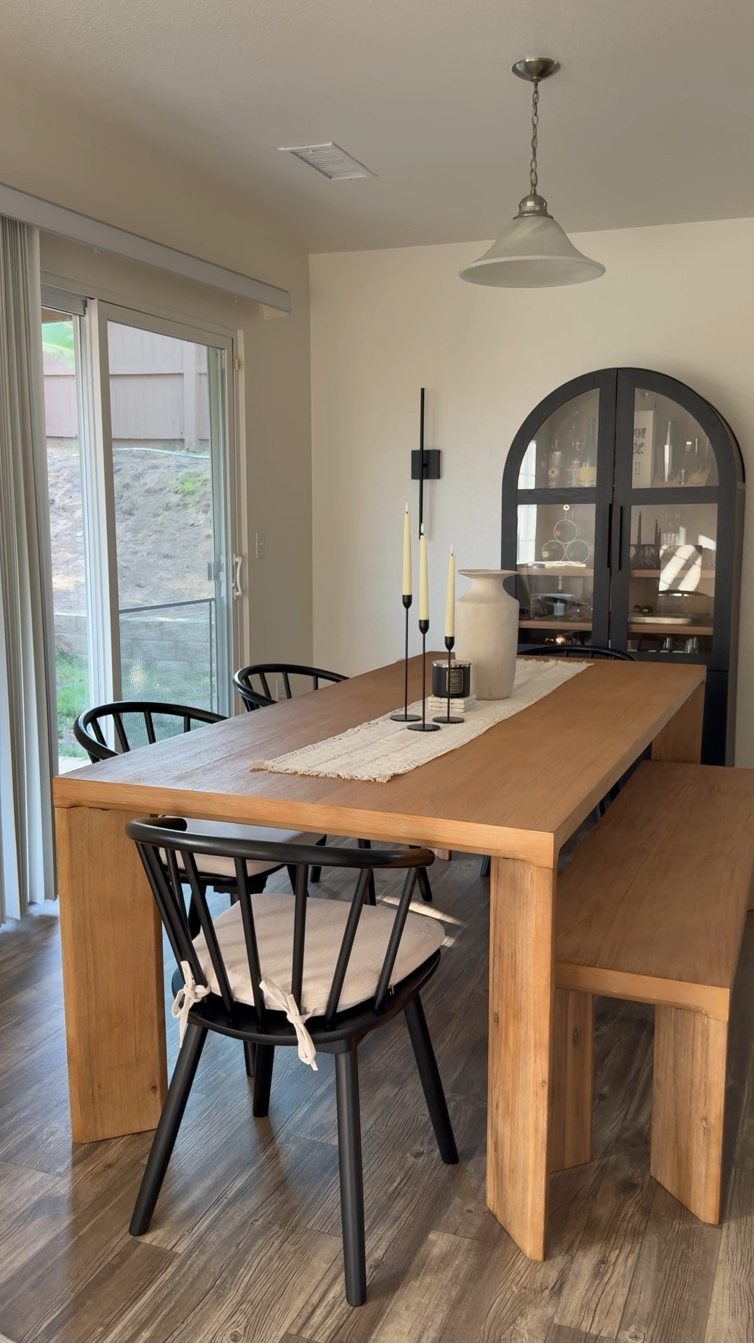 Obsessed with this dining table! ✨

#LTKFamily #LTKHome #LTKSaleAlert