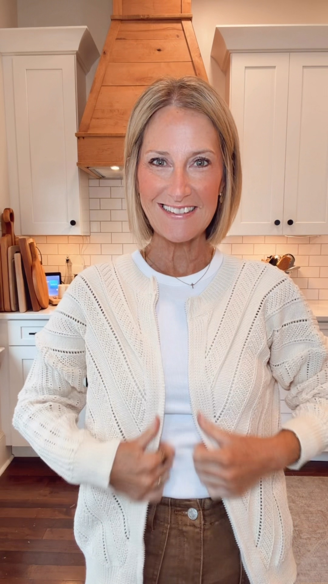 Zip-up cardigan 🤎
Soft + cozy
Neutral color
Easy layering
Fall essential
Versatile
Comfy + cute
Perfect for everyday
Easy to dress up or down
Closet staple 🍂

#LTKgrwm #LTKOver40 #LTKPetite