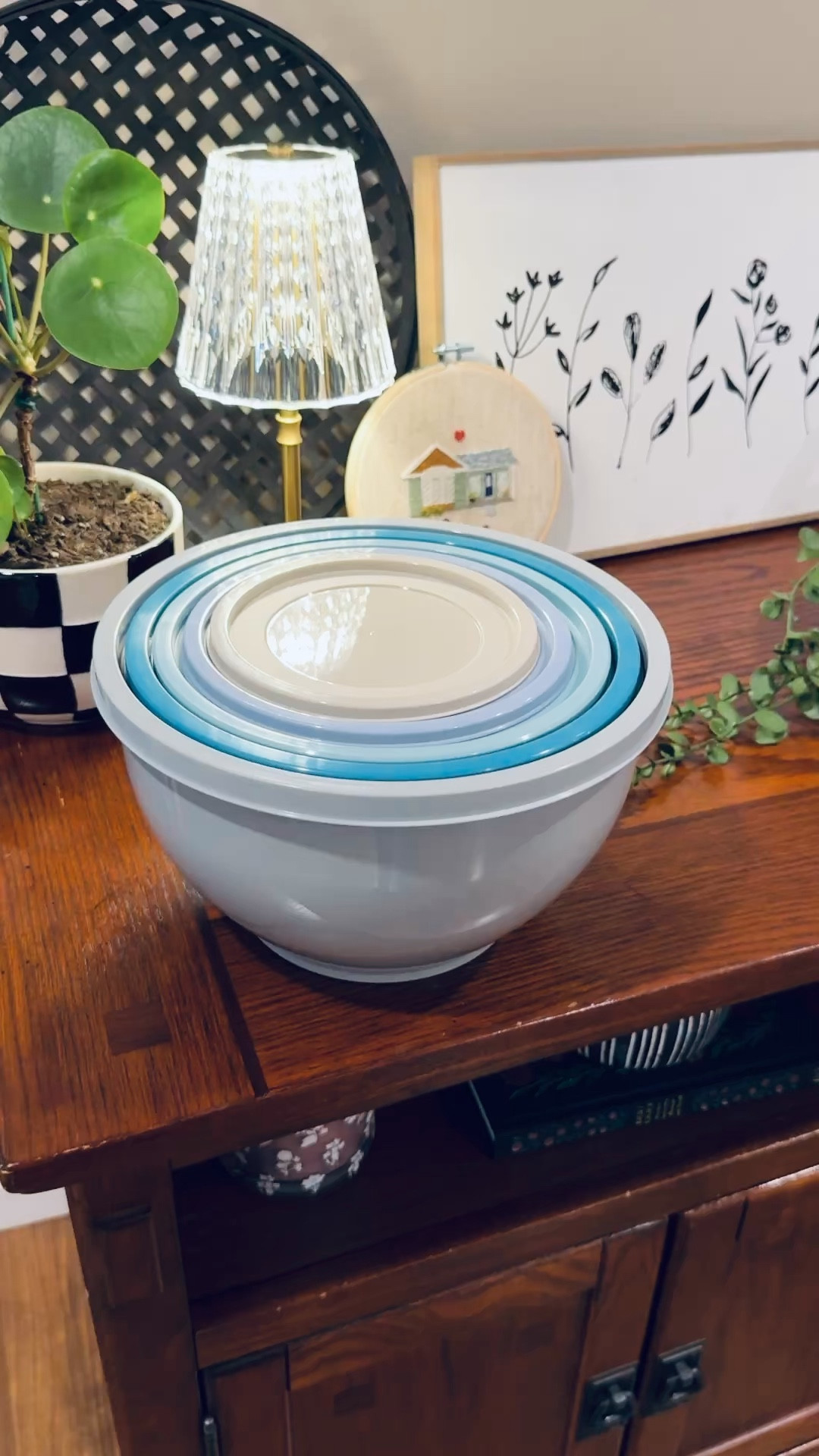 A ten piece mixing bowl set for less than $14?! Count me in! 

 