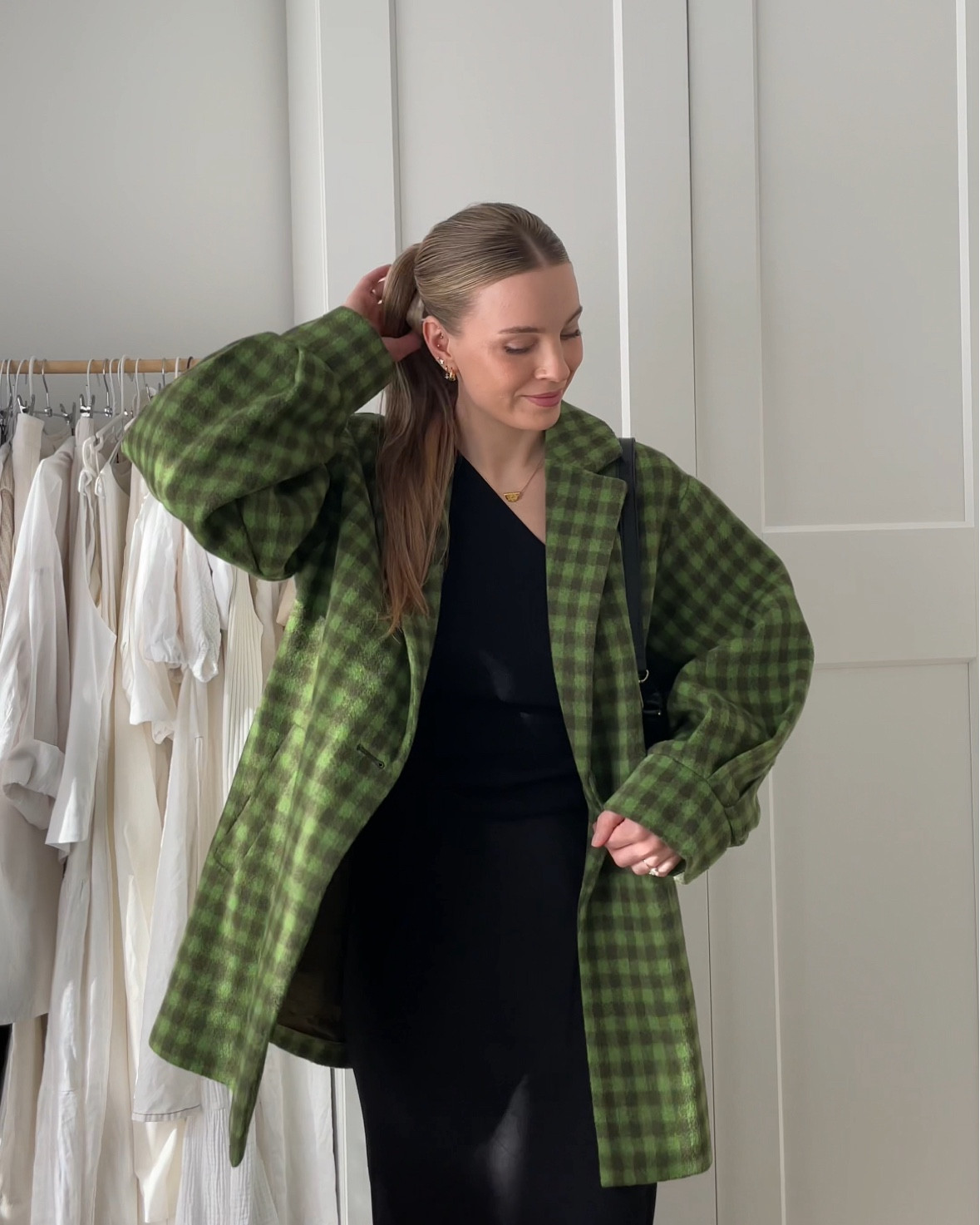 Day 21 | 30 Days of Winter Outfit Ideas in Australia.
A cute outfit underneath for wearing indoors and this big statement coat for outside 💚 coat is Steele wearing size M! The sleeves are short 

#LTKaustralia #LTKwinter #LTKstyletip