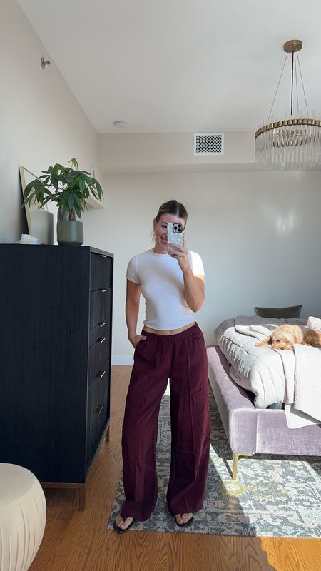 madewell casual, maroon, utility pants and white tee
in my usual small
tee: sized down to an xs 


#LTKfindsunder50 #LTKxMadewell #LTKstyletip