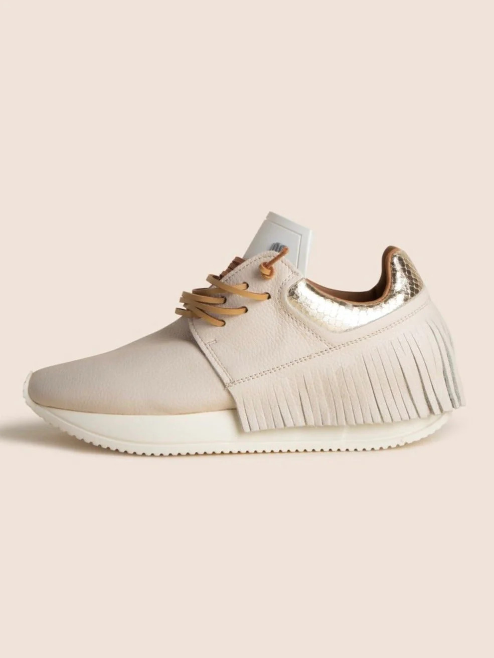 Esseutesse Ivory Leather Fringe Sneaker | SculptHouse