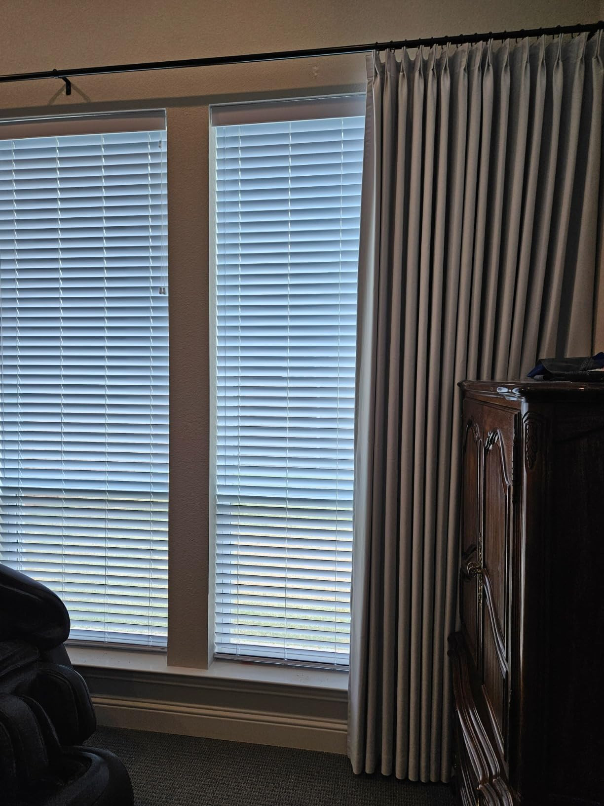 Ivilon Window Curtain Rod End Cap - 1 inch Pole. 120 to 240 Inch. Black | Amazon (US)