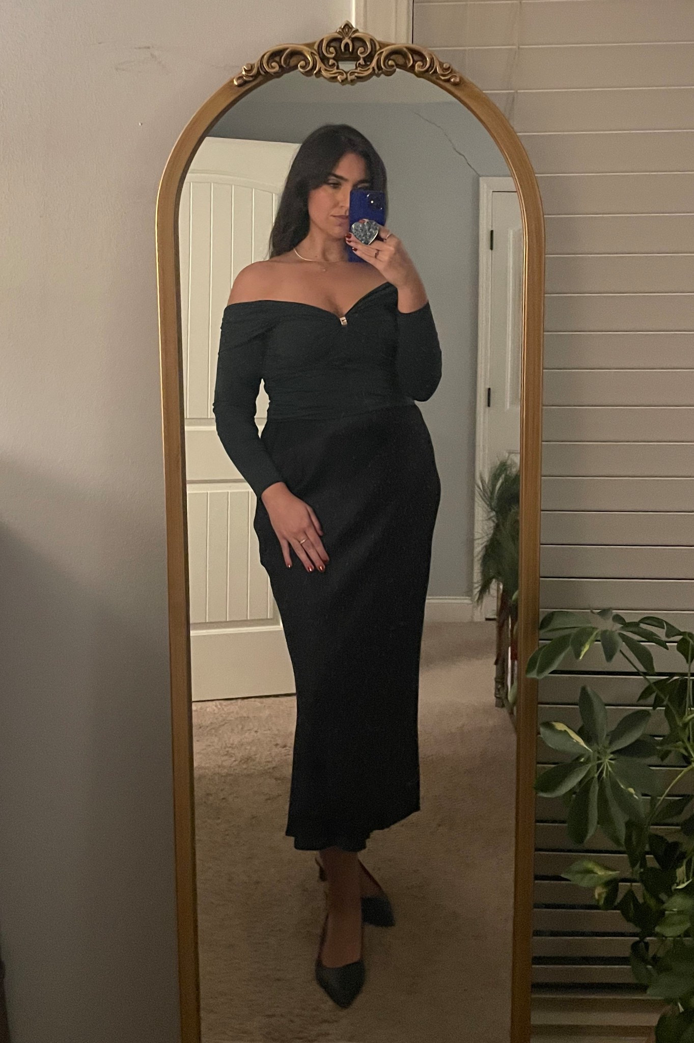 Holiday party look! Love this off the shoulder top with gold clasp. Feels really classy. Ordered an XL in top and skirt! 

#LTKTall #LTKHoliday #LTKgrwm