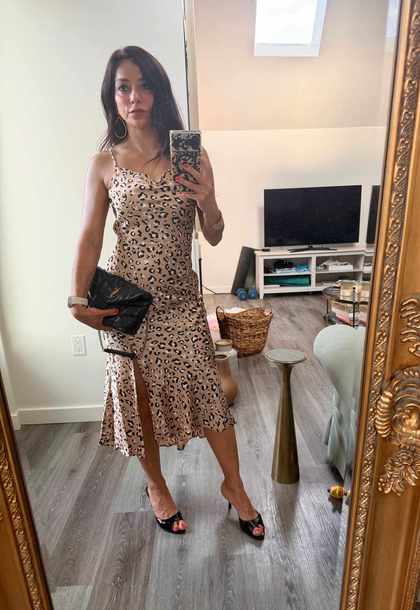 Friday night out outfit - love my classic bag and the black heels for spring and summer nights #datenightoutfit

#LTKootd #LTKdayinmylife #LTKmomlife