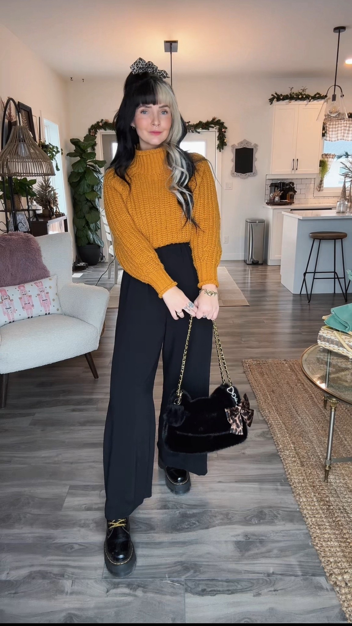 Holiday Outfit 🎄

Sweater: H&M (I found many matches on Poshmark)
Romper: Amazon
Purse: Temu
Shoes: doc Martens Jaden maxx

#LTKcanada #LTKstyletip #LTKwinter