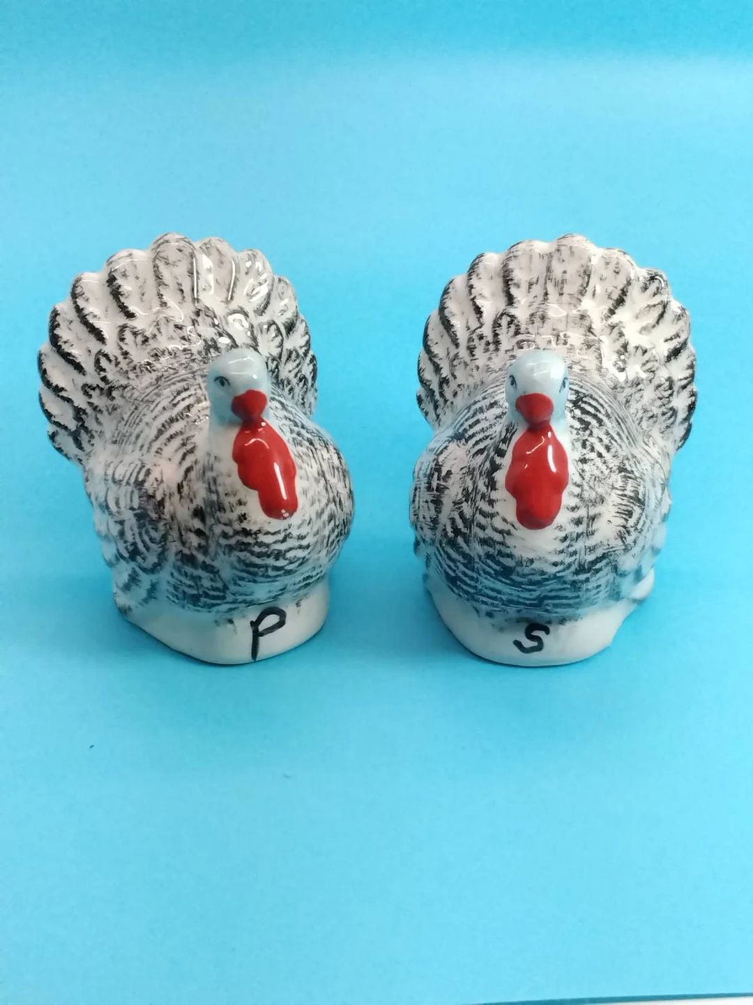 Salt And Pepper Shakers, Turkeys, Black and White, Large Shakers, By Hallmark Company, Licensed, ... | Etsy (US)