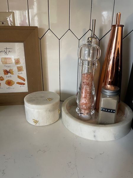 Cute salt, pepper, & oil set up

#LTKhome #LTKstyletip