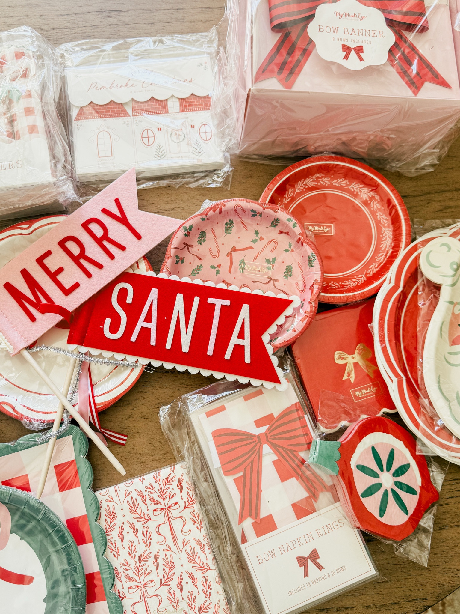 Cutest, festive paper goods! 

THEBLOOMINGNEST Christmas party festive 

#LTKKids #LTKHoliday #LTKParties