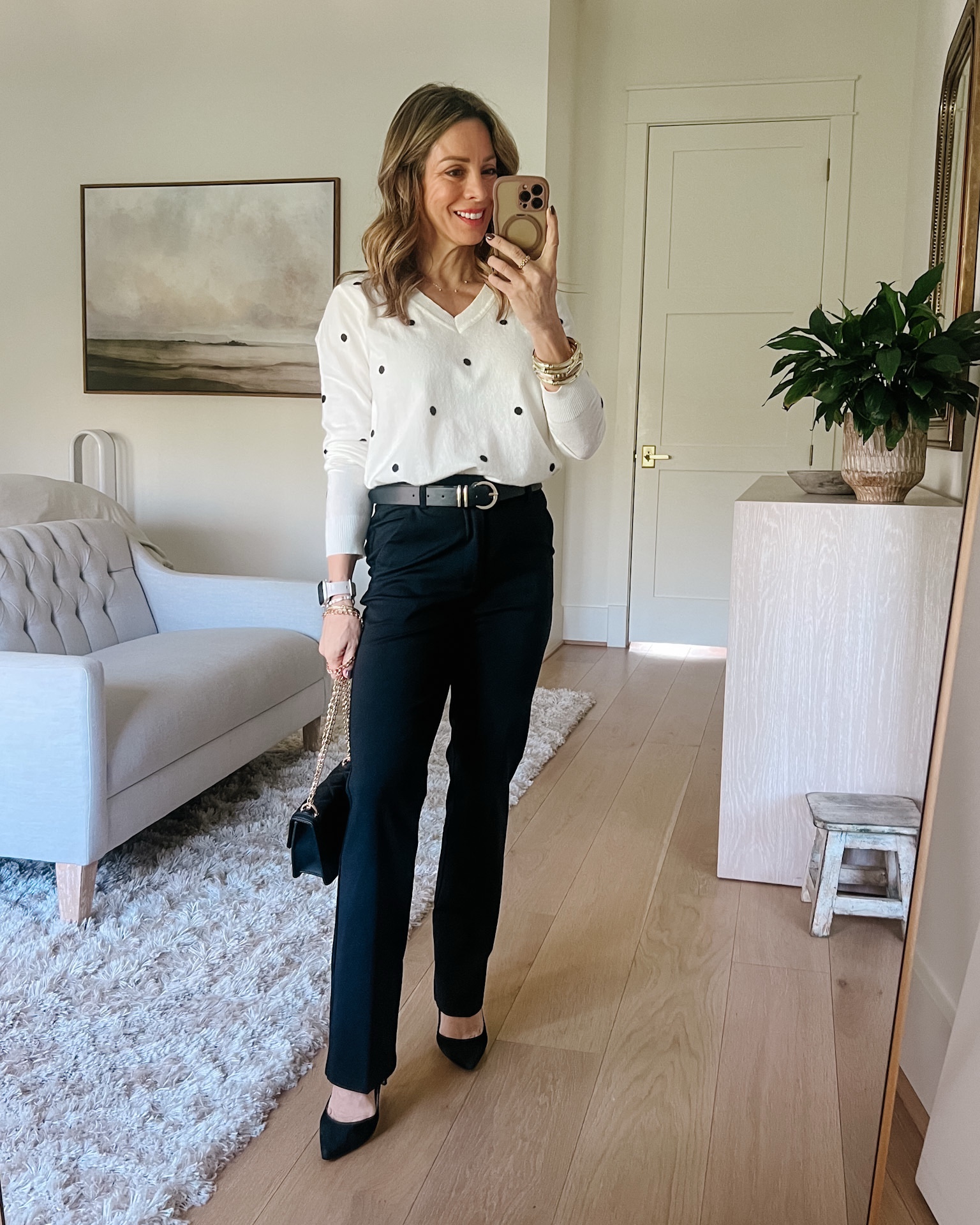 Polka dots are trending so I picked up this adorable v-neck sweater from Amazon and love it

Sweater Fit: I’m wearing a Small

Pants Fit: I’m wearing a 0 Short 



#LTKOver40 #LTKWorkwear #LTKPetite