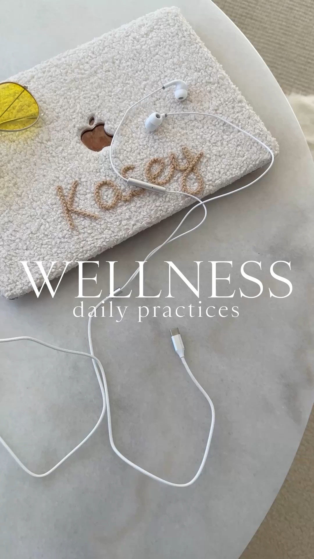 Daily wellness practices 🧘🏻‍♀️

Health
40

#LTKOver40 #LTKselfcare #LTKfitnessgoals