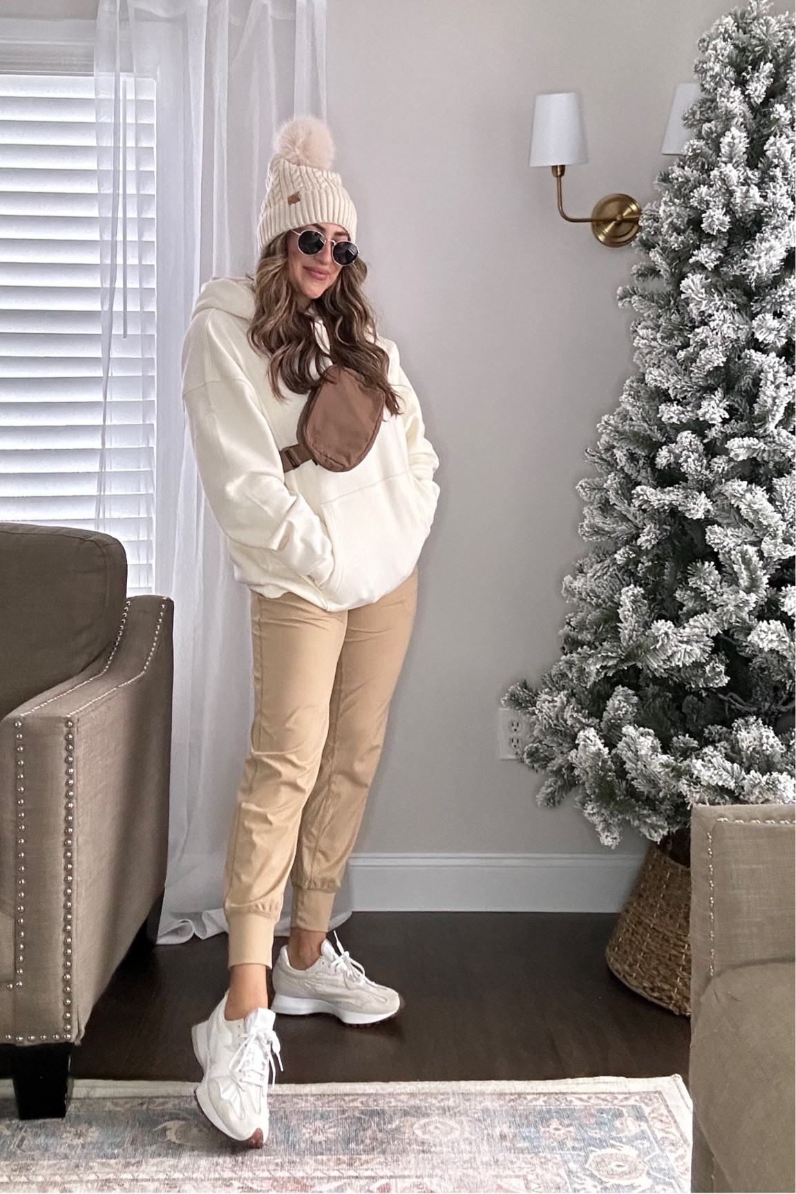 Casual jogger pants and sweatshirt outfit. Wearing meds. Tap below to shop! Follow for more! Xx

#LTKSeasonal #LTKstyletip #LTKfindsunder50