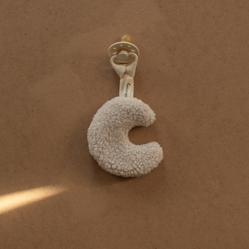 Teddy Moon Pacifier Holder in Beige / Baby Moon Blinkie / | Etsy | Etsy (US)