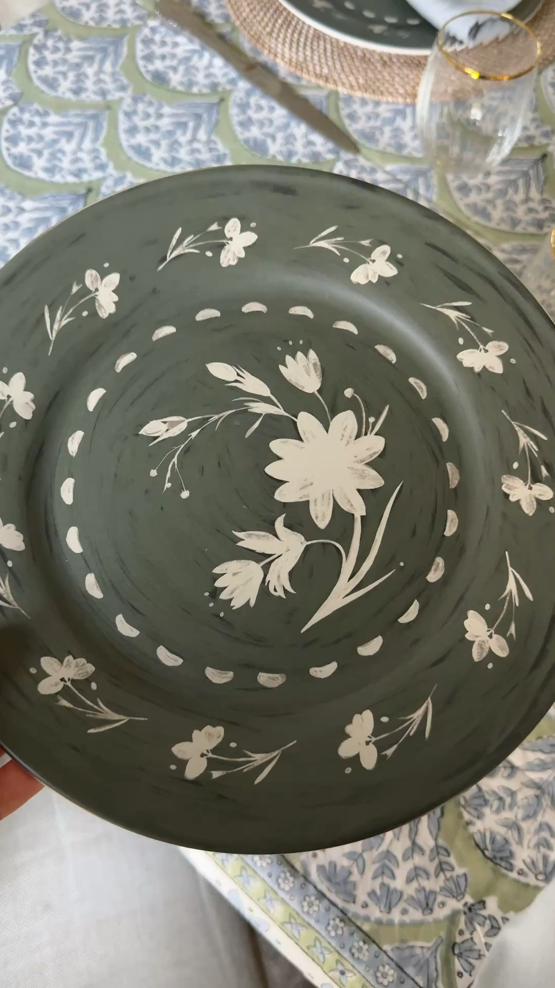 He prettiest melamine plates on sale! Grab them before they’re gone — the price is so good and they’re beautiful enough to use indoors too!! 

Spring entertaining, McGee & co, outdoor entertaining, outdoor home, dining roomm

#LTKSeasonal #LTKHome #LTKSaleAlert