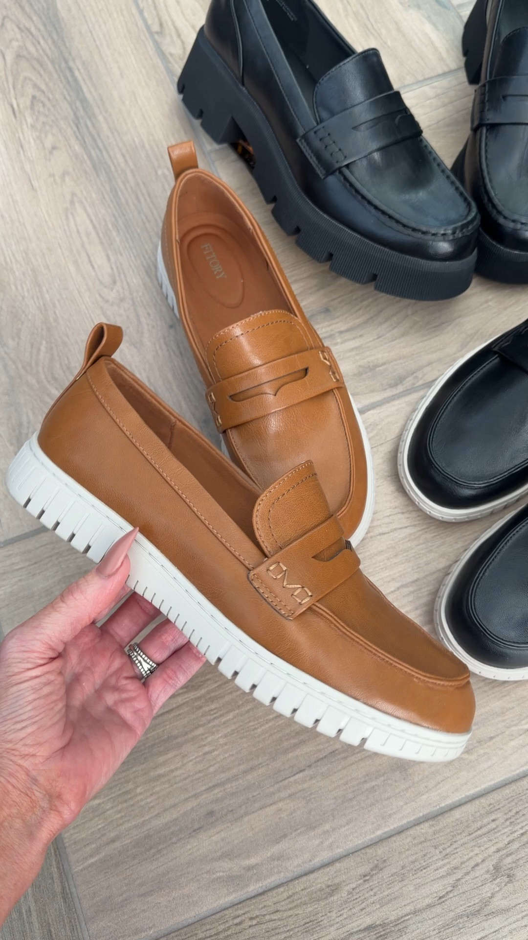 The most comfortable loafers for fall…they are squishy soft and run true to size.
Bonus: they are super affordable!!

Fall trends in women’s shoes, amazon must have shoes, women’s loafers, platform loafers @Fitory

#LTKootd #LTKSaleAlert #LTKOver40