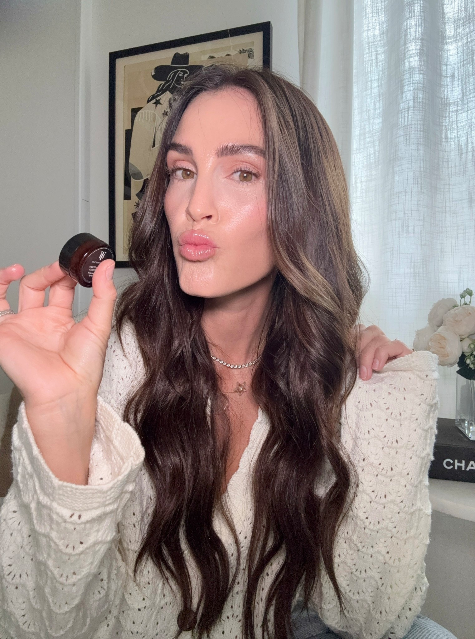 CLEAN BEAUTY \ it’s allllll about the LIPS💋 I’ve been looking for something that is hydrating ANS glassy!! This is it✔️✔️ AND it has clean ingredients! Boom👊🏻 Throw this in your purse and apply throughout the day when your lips need a little pick me up!

Skin
Skincare
Beauty 

#LTKFindsUnder50 #LTKBeauty