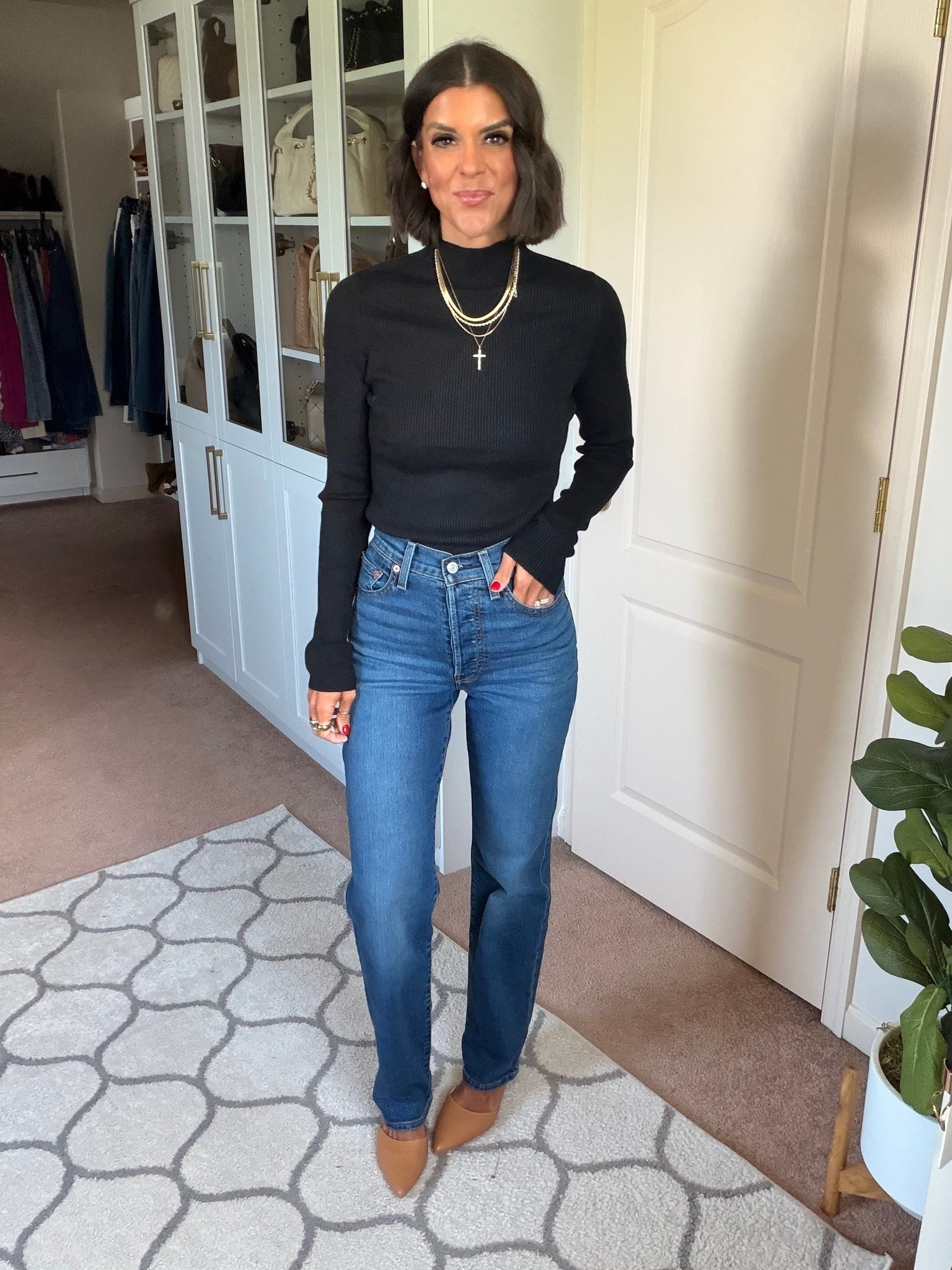 Size small in top jeans tts

#LTKootd #LTKdayinmylife #LTKgrwm