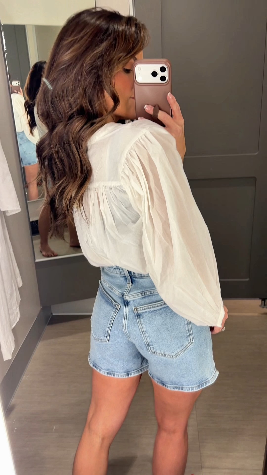 New target jeans that could pass for the a Goldie Parker shorts. These have stretched to them and are so flattering a classic cut that looks great on everyone. If you’re in between sizes, I recommend going up.
I’m wearing a size 2

@Target  #targetfinds #targetstyle #denim #shorts 

#LTKPetite #LTKgrwm #LTKootd