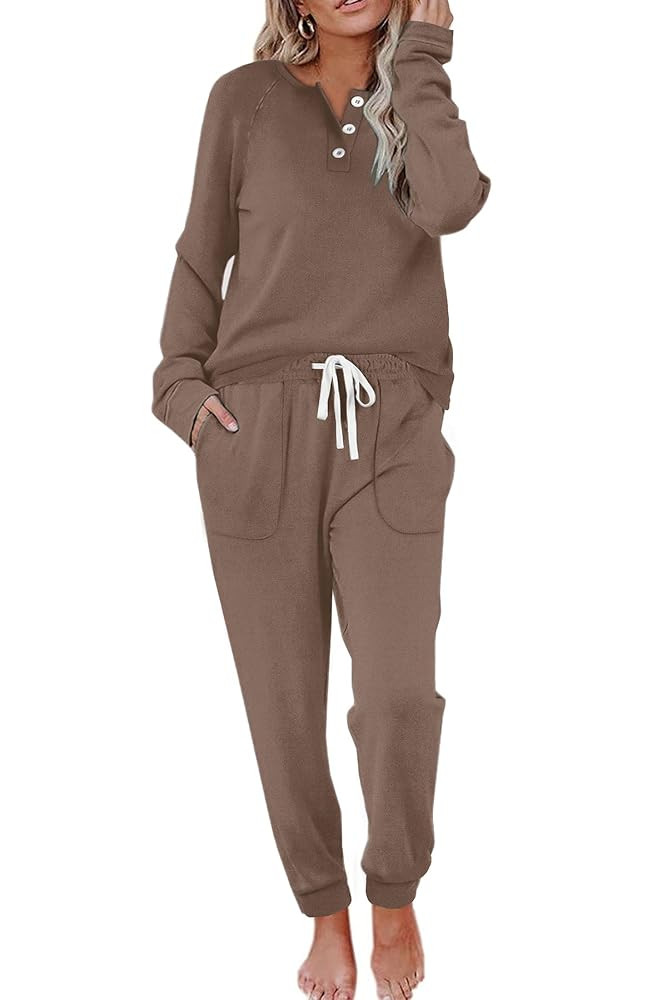 WIHOLL Two Piece Outfits for Women Lounge Sets Button Down Sweatshirt Sweatpants Sweatsuits Set w... | Amazon (US)