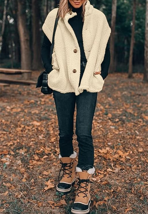 Hongqizo Womens Fuzzy Fleece Vest Casual Oversized Warm Button Down Sherpa Vest Jacket with Pocke... | Amazon (US)