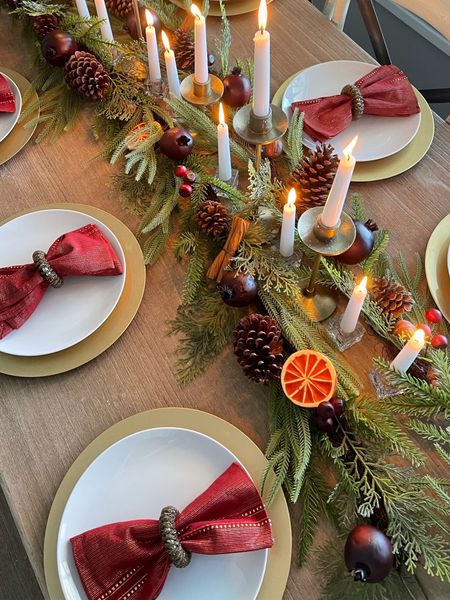 Simple + traditional Christmas table 

#LTKSeasonal #LTKHoliday #LTKGiftGuide