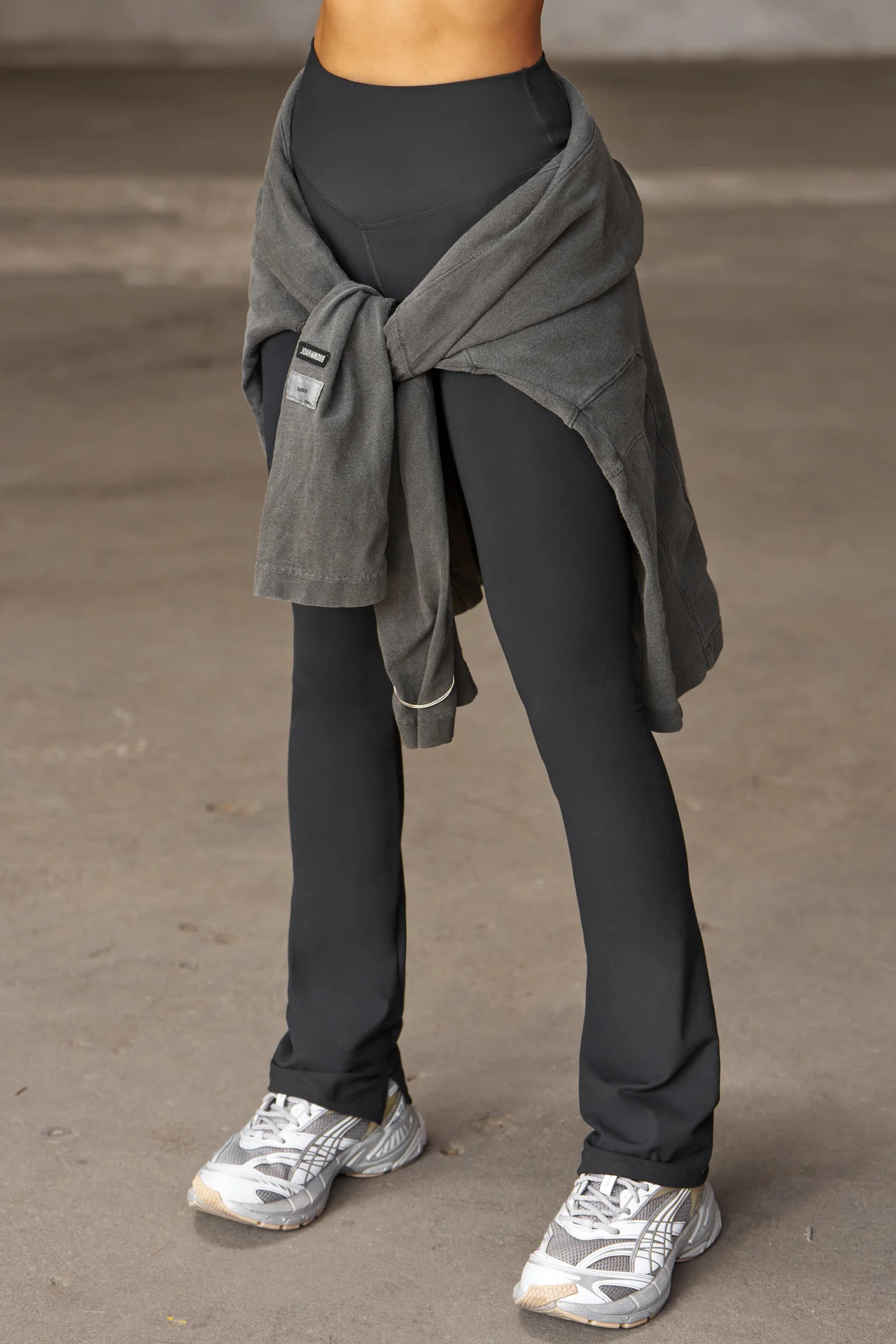 Second Skin Bootcut Legging - Sueded Onyx | Joah Brown