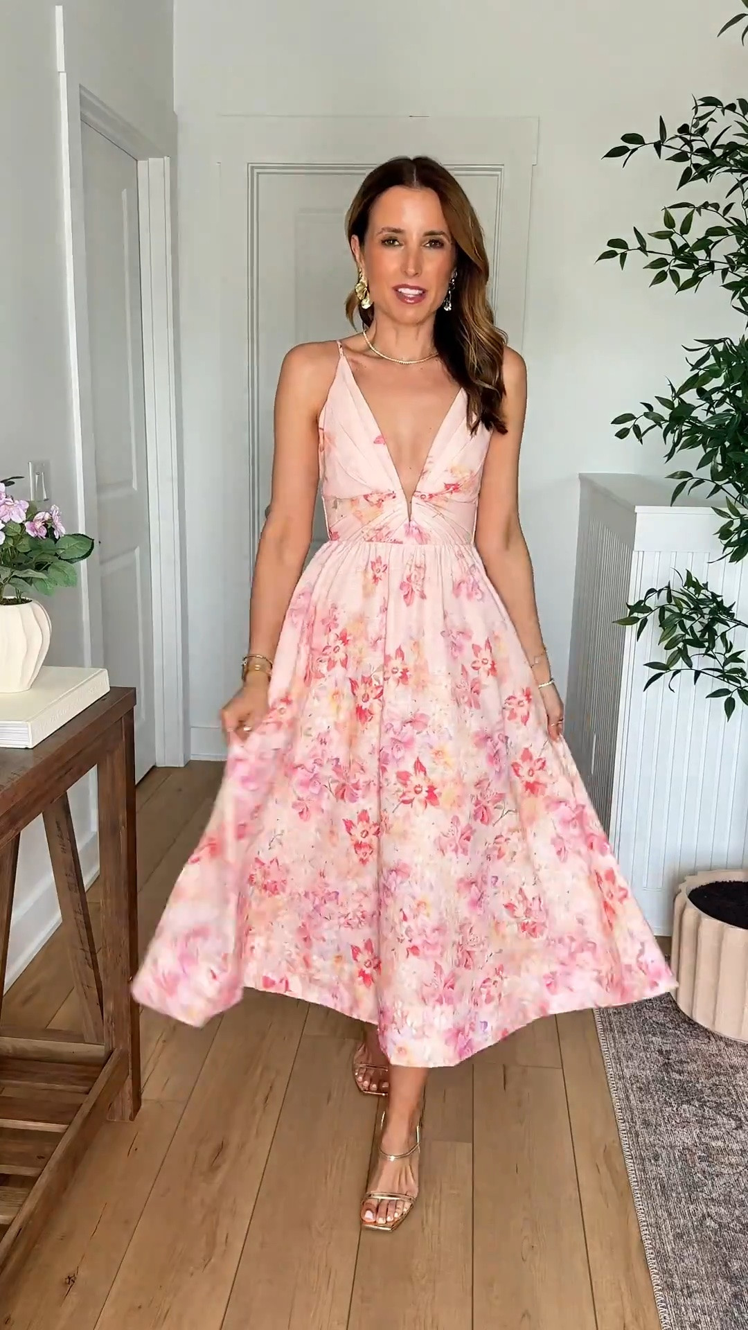 Such a gorgeous wedding guest dress for spring, summer and early fall! Code LISA123 on first time purchases. Wearing XS with adjustable straps. Spring wedding guest dress. Summer wedding guest dress. Wedding guest dress. Floral midi dress. Baby shower dress. Wedding shower dress. Cocktail dress. Party dress.

#LTKWedding #LTKTravel #LTKootd