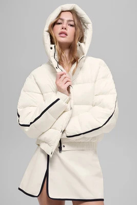 Aspen Love Puffer Jacket in Ivory White, Size: XS | Alo YogaÂ® | Alo Yoga