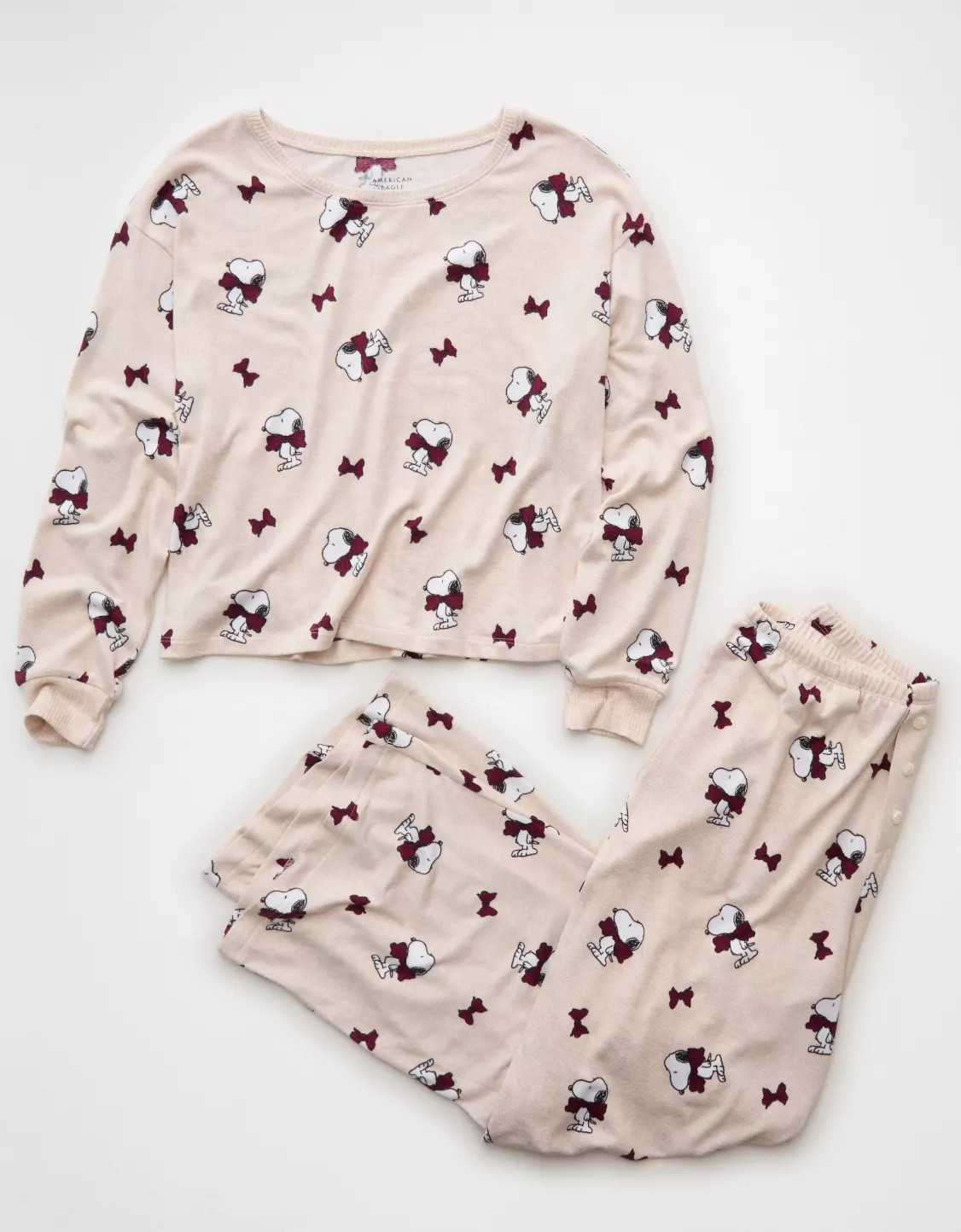 AE Luxe Plush Snoopy Long-Sleeve & Pant PJ Set | American Eagle Outfitters (US & CA)