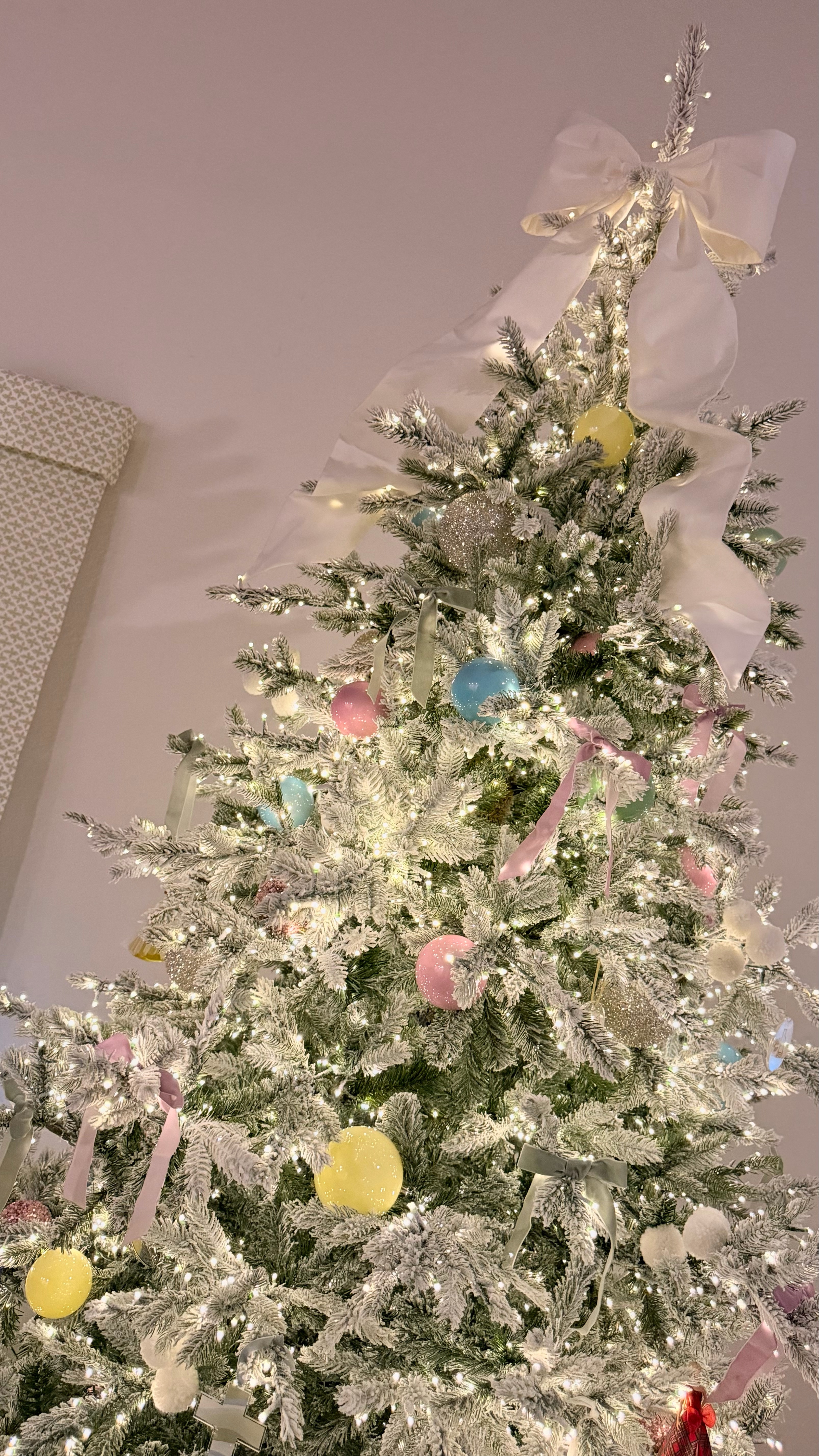 christmas tree
christmas decorations


#LTKHoliday
