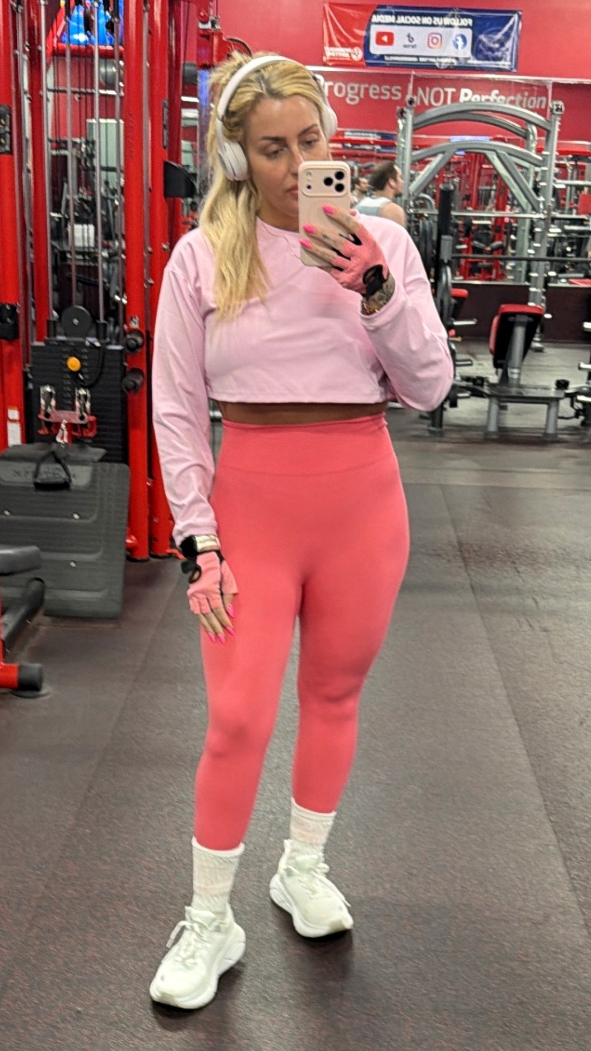 Gym fit 

#LTKSaleAlert #LTKActive #LTKfitnessgoals