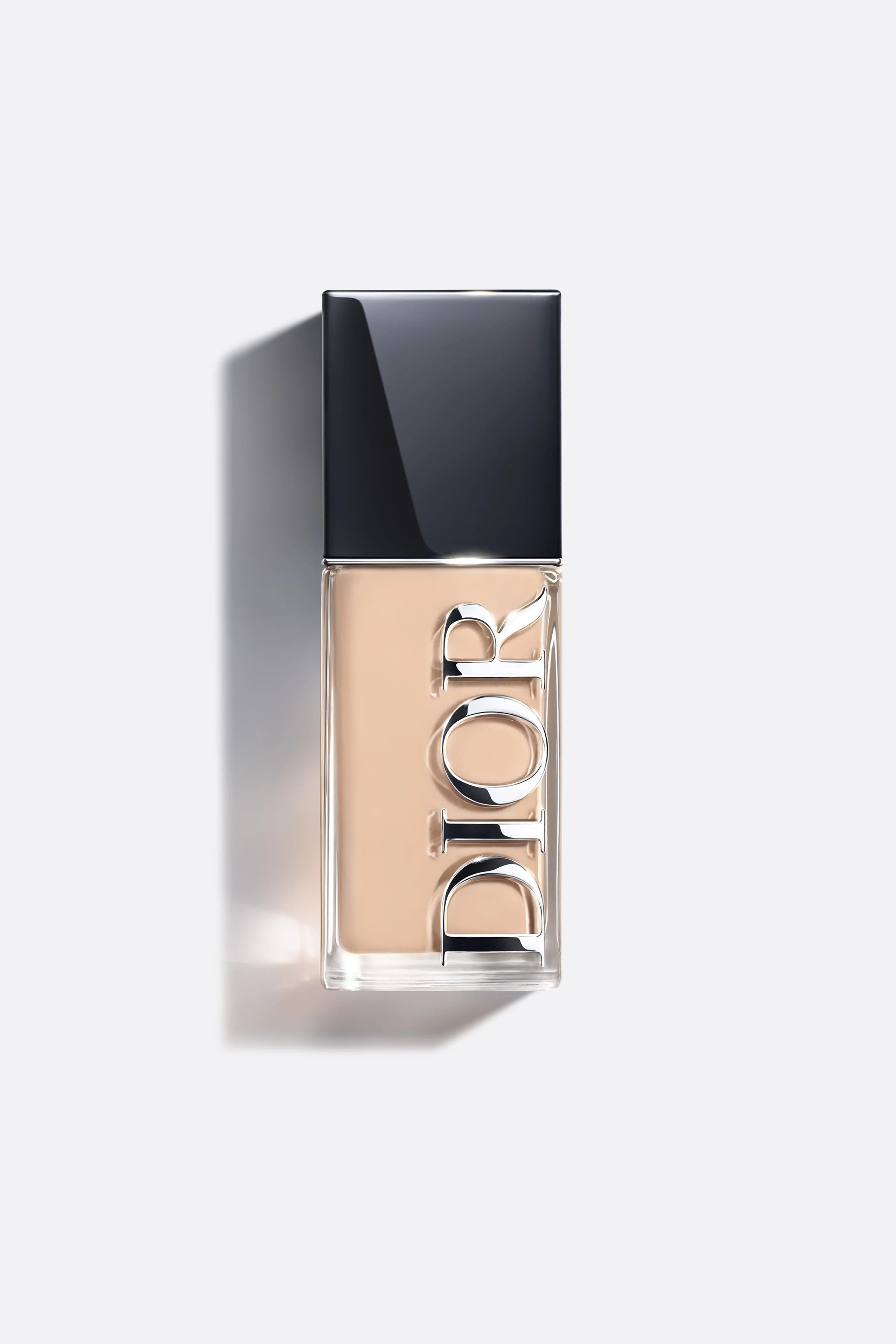Dior Forever Skin Glow: the hydrating glow foundation | Dior Beauty (US)