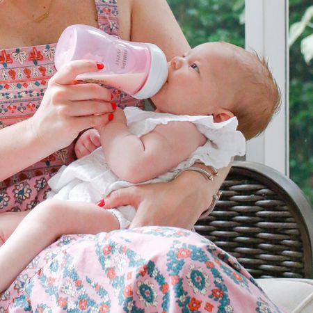 Busy mom essential: @PhilipsAvent Baby Bottles from @Target: 
#PhilipsAvent #ParentYourWay #AventPartner #Target #TargetPartner #ad

baby essentials, baby finds, target finds, target registry, #ltkbump #ltkfamily #ltkbaby
