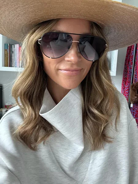 BEST SELLER!! Quay "High Key Twist" Black Aviators | Glitzy Bella