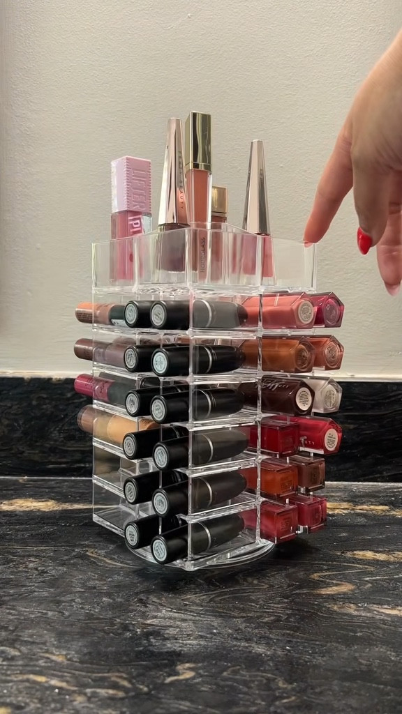 Lipgloss hoarder approved ✨ Finally found the cutest way to keep all my lipsticks + glosses in one place without digging through drawers! #LTKfinds #lipglossorganizer #lipstickorganizer

#LTKBeauty #LTKFindsUnder50