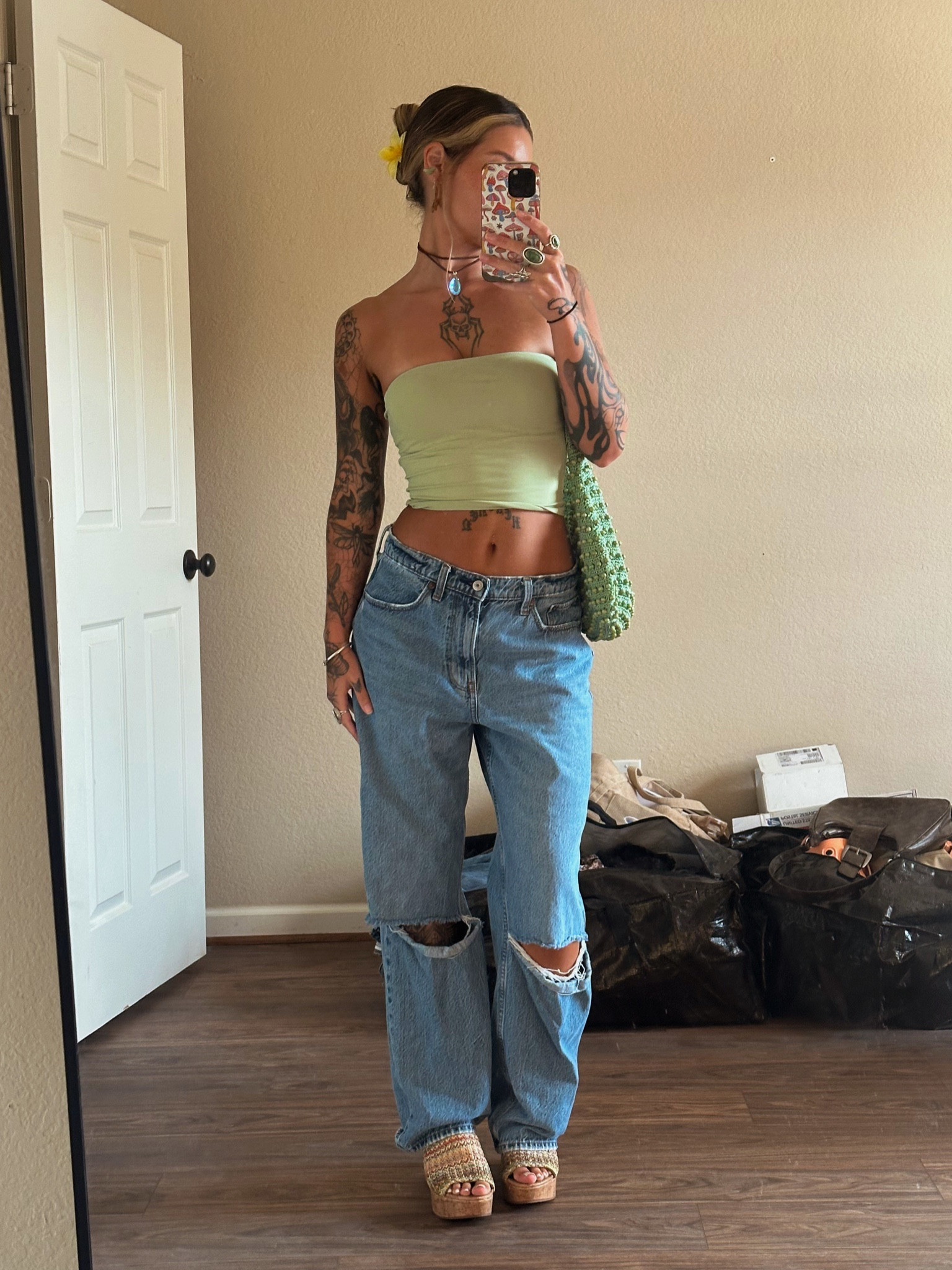 Simple spring outfit
✨ Top comes in many colors. Im wearing an xs
✨ Bag is thrifted
✨ Shoes are secondhand. I tagged some that are super similar 

#style #styleinspo #outfitinspo #springoutfit 

#LTKStyleTip #LTKSummerEdit