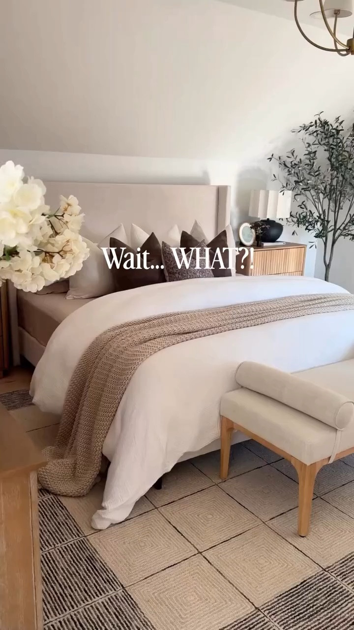 My viral designer look for less bed king size it’s finally back in stock!! 🚨You guys know how fast this one sells out, so if you’ve been waiting… now’s the time to get it and it’s on sale for $570!! 🎉

#wayfairbed #bedroominspo #bedroomgoals #restockalert

#LTKStyleTip #LTKHome #LTKSaleAlert

#LTKSaleAlert #LTKHome