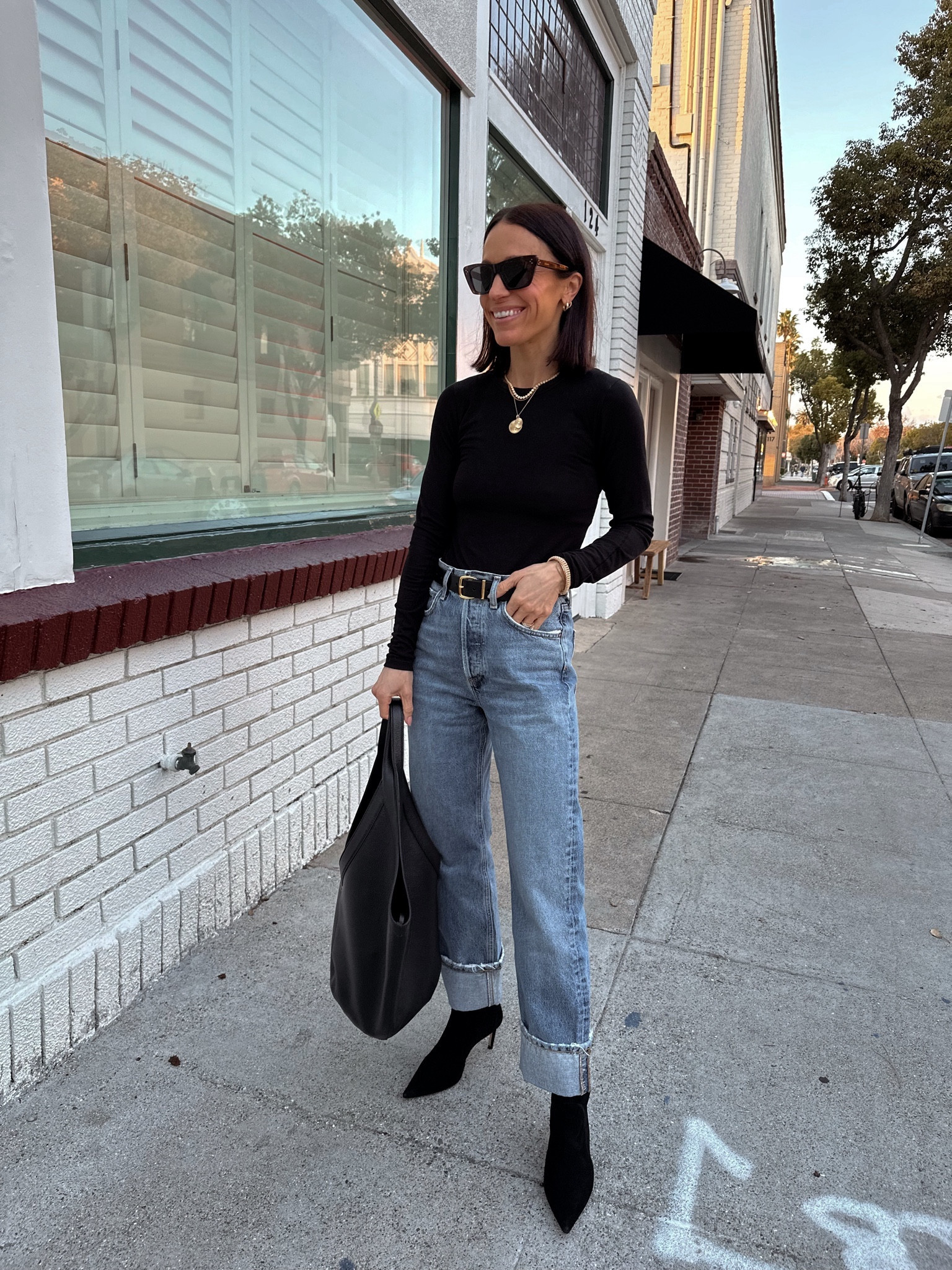 Tonight’s outfit for a family dinner
Made a few swaps to today’s daytime outfit to make it “dinner” ready 

#LTKover40