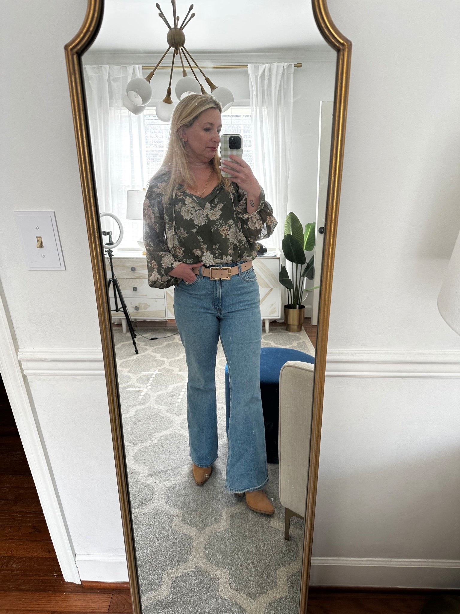 Yesterday’s OOTD that just works for a petite frame with a long torso.

This is one of those outfits that pulls everything together without overthinking it. The soft, flowy blouse adds just enough volume on top, while the high-rise flare jeans help elongate the legs, which is always the goal.

Adding a belt is key here. It breaks up the torso and creates that waist definition we’re always looking for with a longer midsection. I finished it off with pointed-toe boots to keep the leg line long and clean.

Easy, flattering, and perfect for everyday errands, lunch, or casual meetings.

Everything is linked for you.
Vici code trilbysave35

#petitestyle #longtorsostyle #over40fashion #everydayoutfitideas #ltkstyle

#LTKootd #LTKSeasonal #LTKPetite