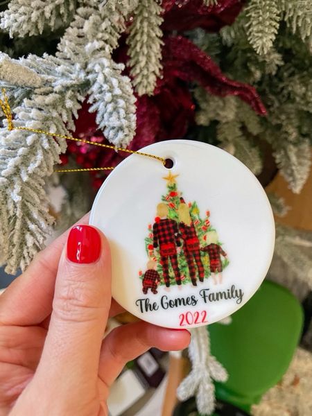 Family Christmas ornament 🎄

Christmas. Tree. Ornament. Decor. Holiday. Family. Custom ornament. 



#LTKhome #LTKHoliday #LTKSeasonal