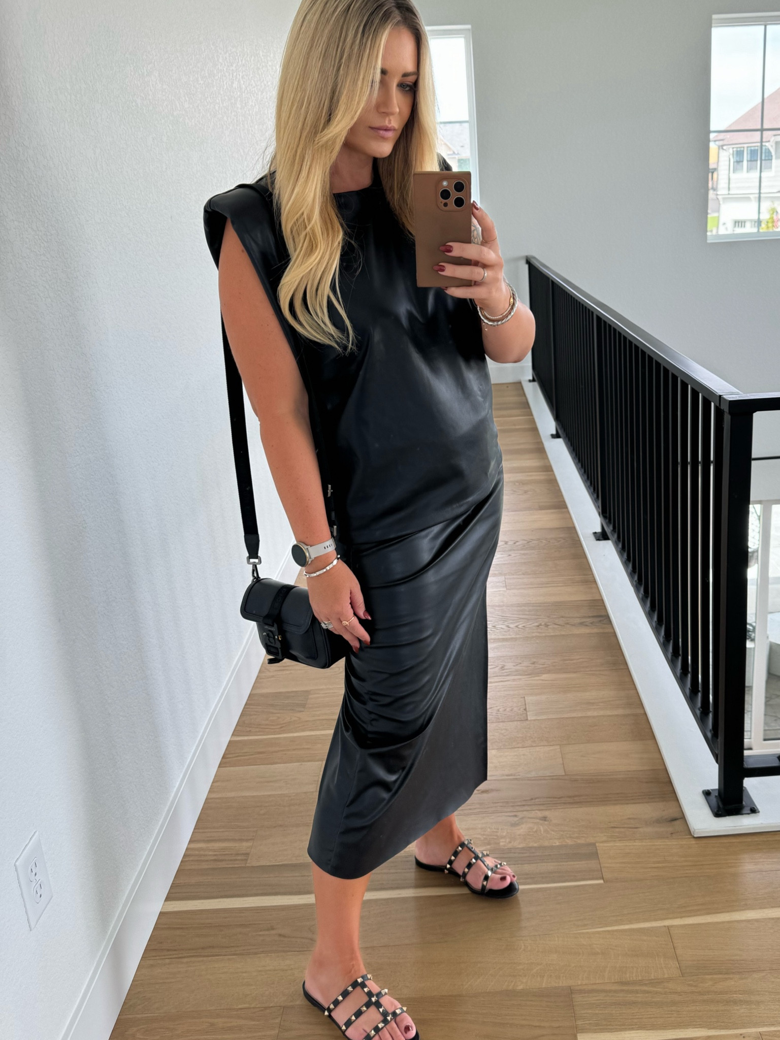 Vici sale!! I love this top 😍

Fall outfit 
Leather
Top 
Skirt


#LTKStyleTip #LTKFallSale #LTKxVICI