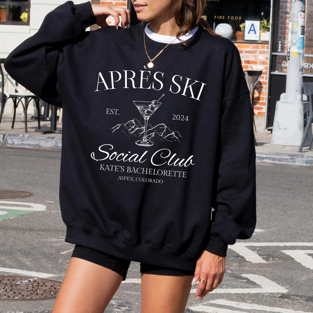 Apres Ski Bachelorette Sweatshirts Custom Winter Bachelorette Sweater Bride-to-be Ski Lodge Party... | Etsy (US)