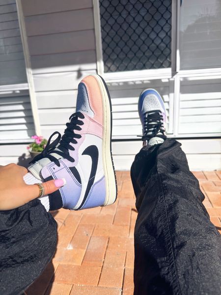 Nike Air Jordan 1 High Skyline🌸

#LTKstyletip #LTKshoecrush