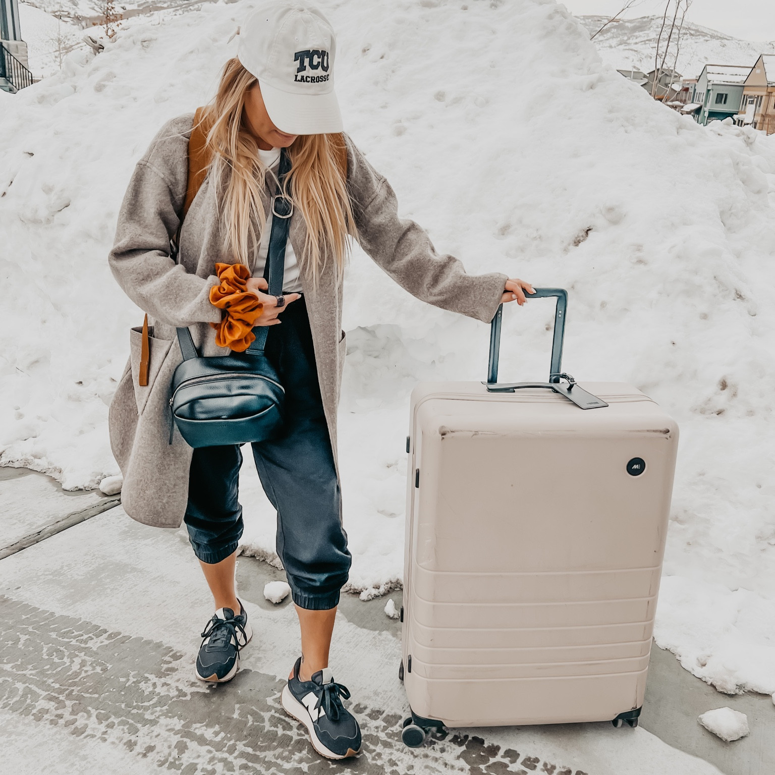 Travel look and gear … #traveloutfits #NB #sneakers #wool #shacket #joggers #crossbodybag #backpack #monos #rollingsuitcase #tcu #hat #scrunchie

#LTKstyletip #LTKshoecrush #LTKtravel