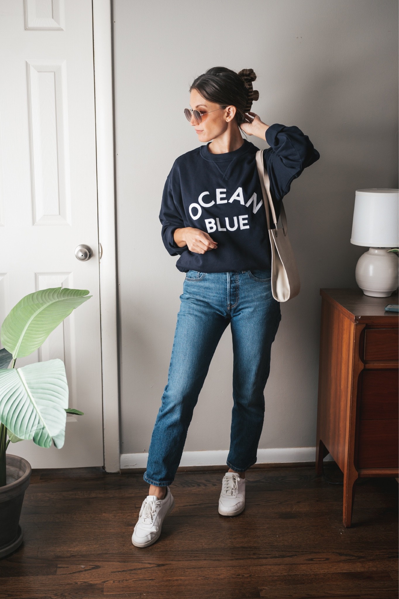 Saturday Outfit 10/8

Graphic sweatshirt from H&M, not available online yet; linked some similar options. Will keep checking. Levi’s 501s cropped jeans. I sized down; wearing the 24. Everlane court sneakers fit TTS. Able bag, code ASHLEYR15. Levi’s sunglasses. Amazon claw clips  

Casual fall outfit, weekend outfit

#LTKSeasonal #LTKfit #LTKunder100