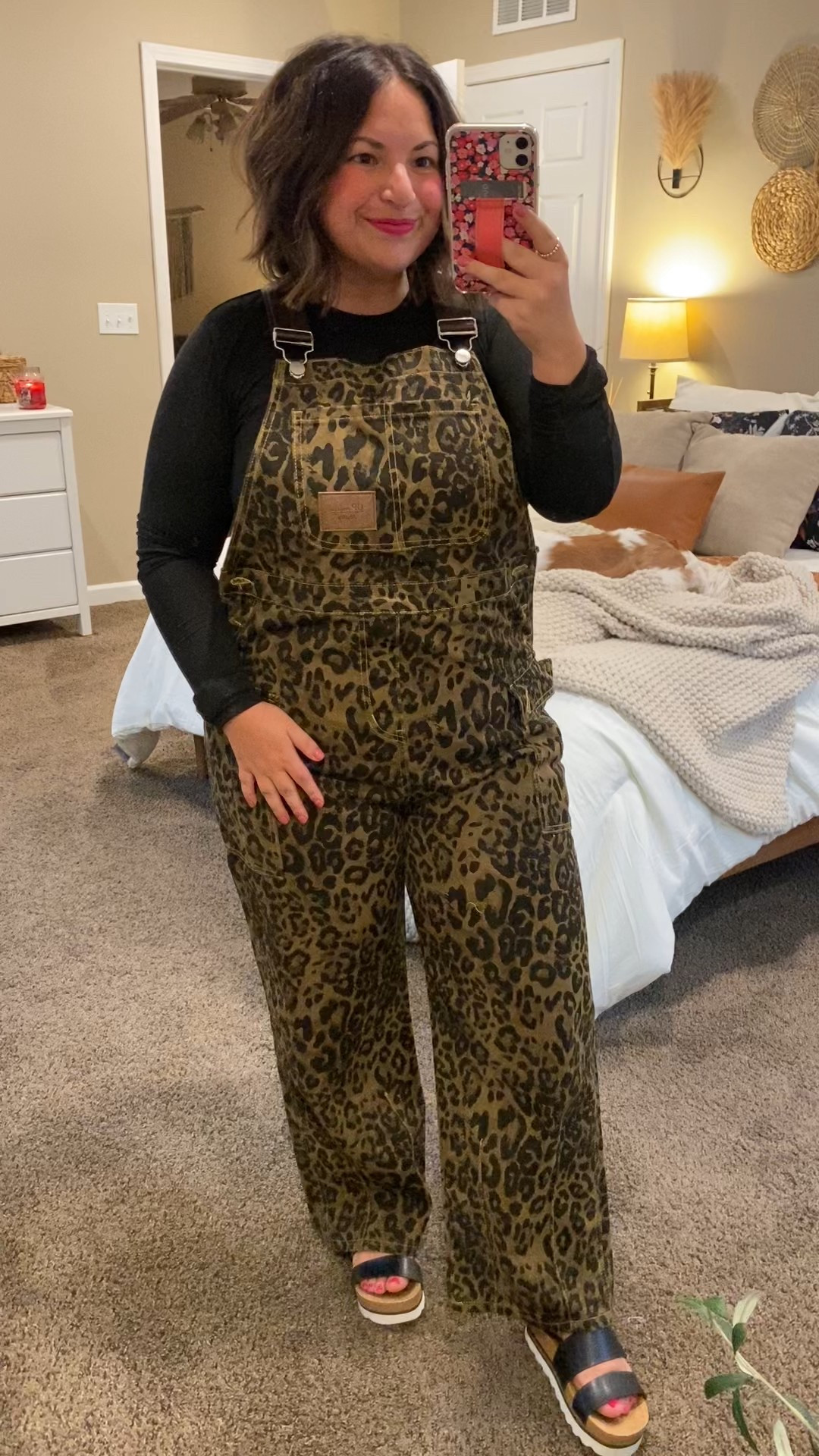 How stinkin' fun are these overalls??

sandals: fit true to size // wearing a 5
long sleeve: fits true to size // wearing a medium
overalls: fits true to size // wearing a large 

 #LTKMidsize #LTKStyleTip #LTKWorkwear